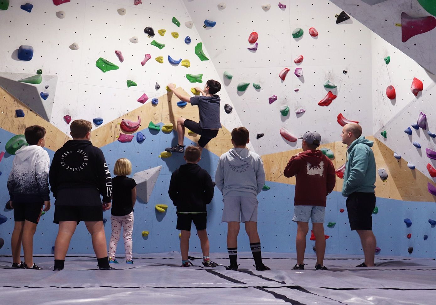 Home Wall Walkers Bouldering